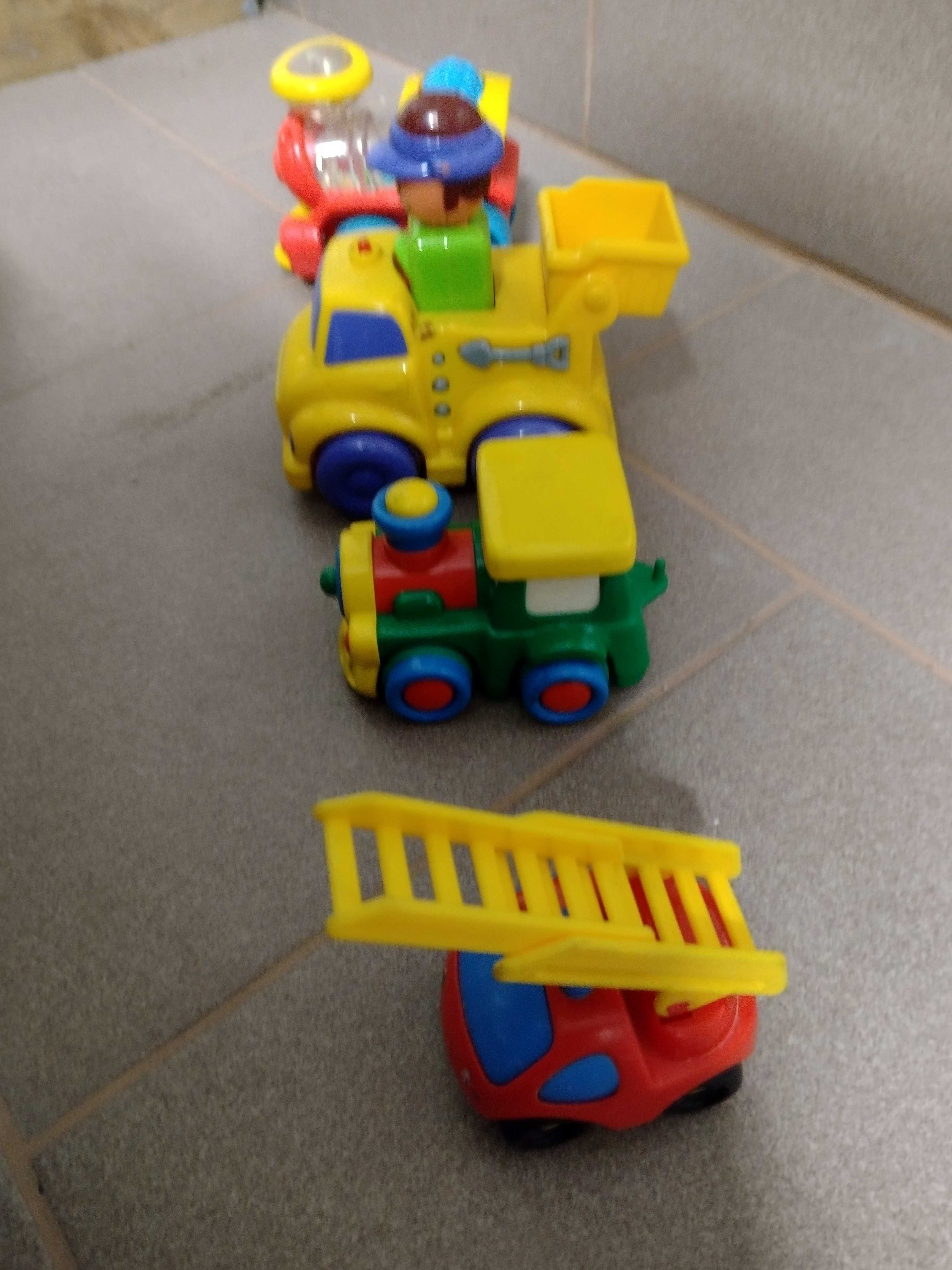 4 autka zabawkiwe