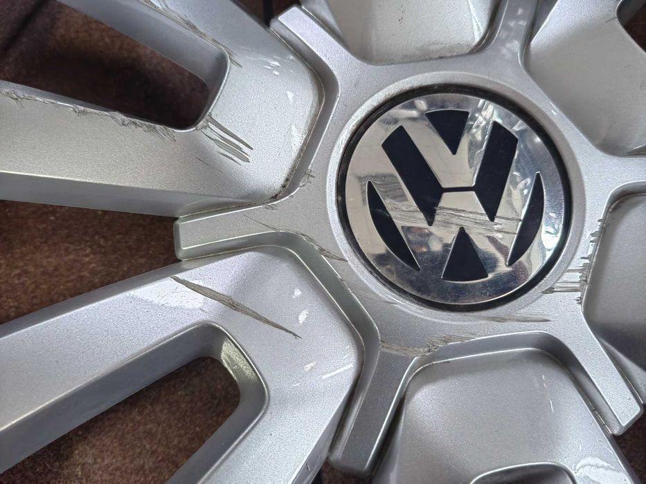 Kołpaki VW 16" Golf V VII Passat 5C0.601.147 Org Beetle Tiguan Touran