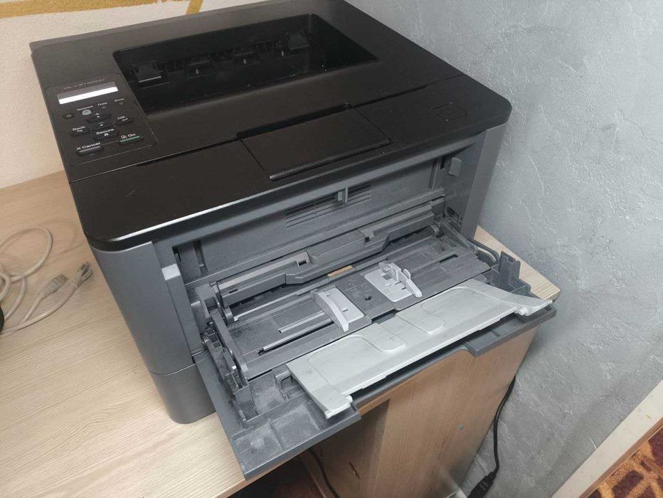 Принтер Brother HL-L5100DN