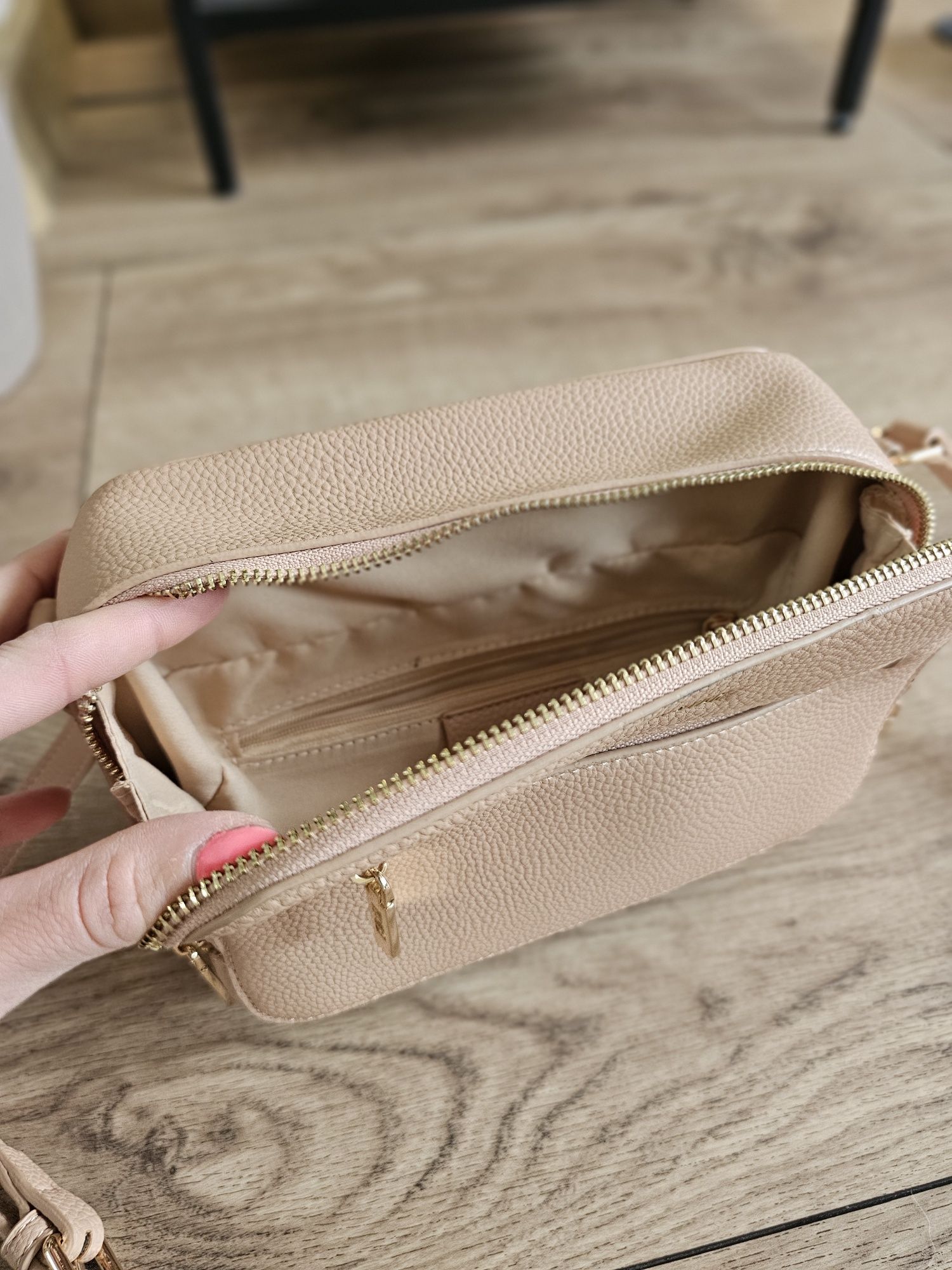 Torebka mała crossbody Big Star beżowa