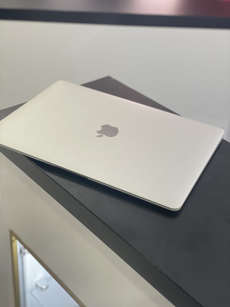 Apple MacBook Air 13”, 2019р., і5, SSD 128gb, 16gb ОЗУ Макбук ноутбук