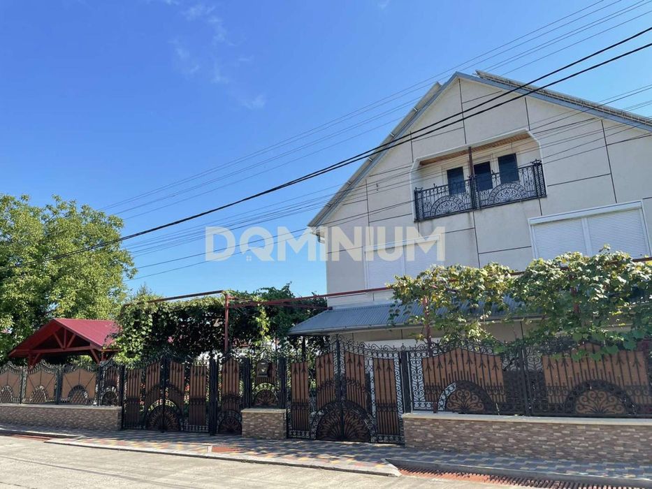 Продаж Будинок м,Виноградів