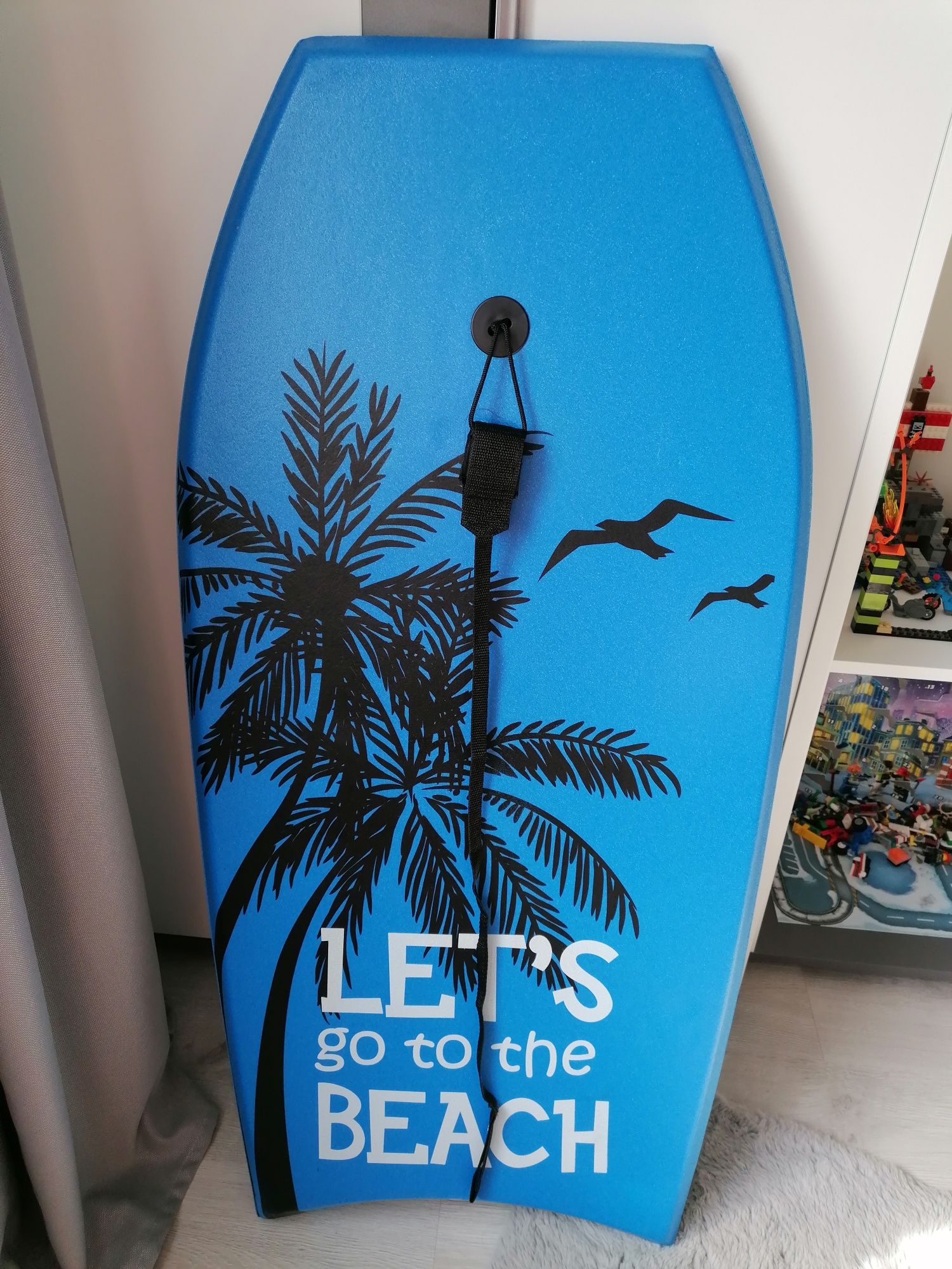 Niebieska deska bodyboard do pływania surfingu 104 costawy