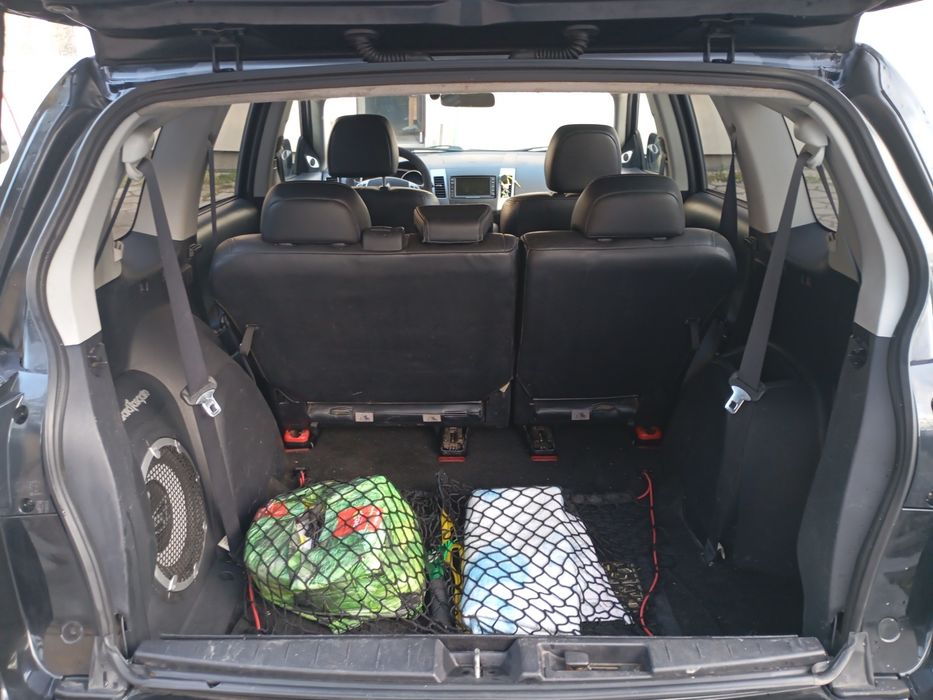 Mitsubishi Outlander II 2009 r 2,2 diesel