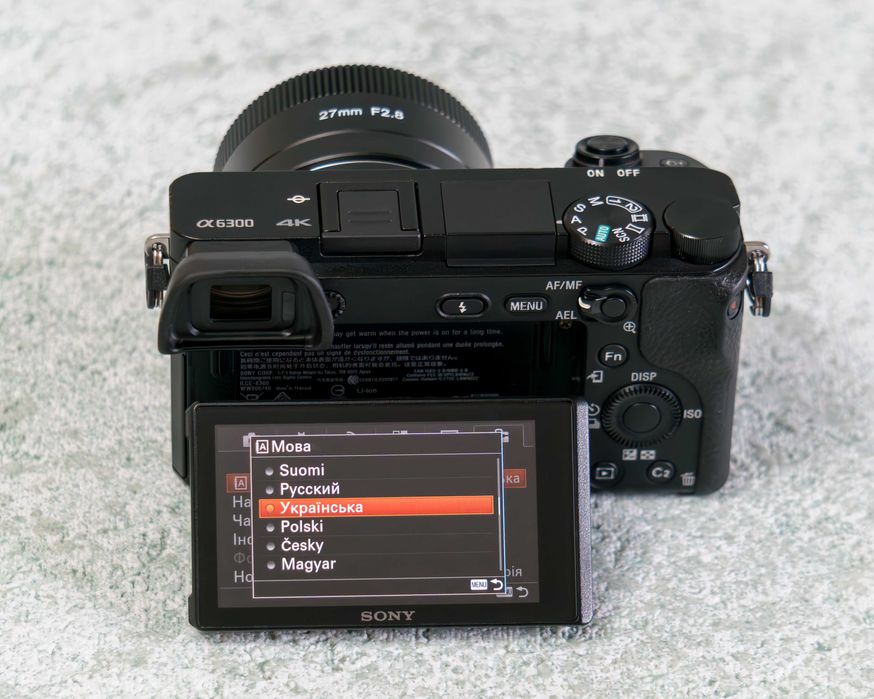 Sony a6300 + объектив AF F/2.8 27mm • APS-C 24,2 Мп • 4K • Wi-Fi • NFC
