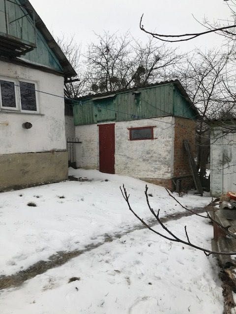 D1M Продам дом в Люботине возле озера, район Гиевка.