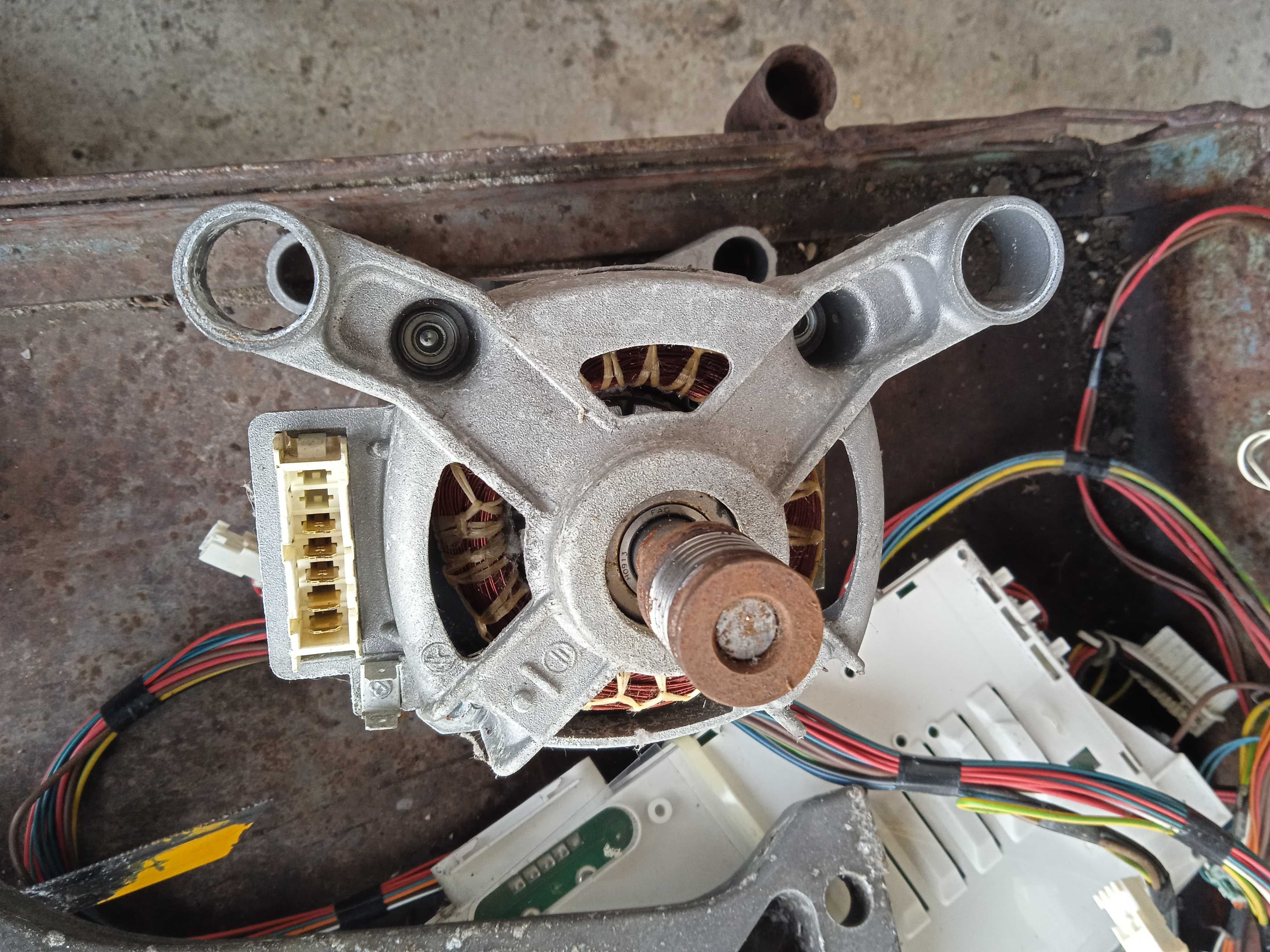 Hotpoint Ariston silnik Pralki suszarki