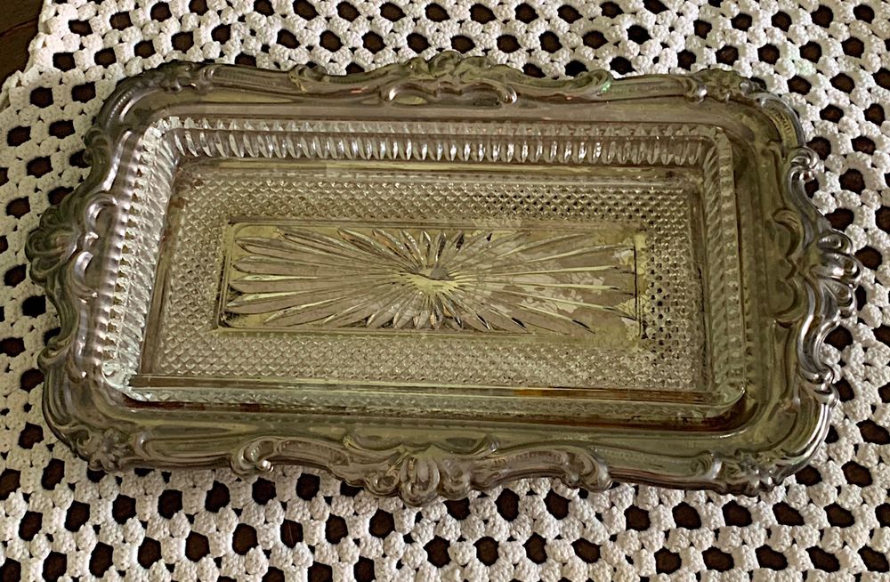 Balança Vintage Loehnte +
Manteigueira banho prata