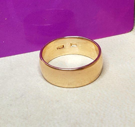 Продам обручайное кольцо