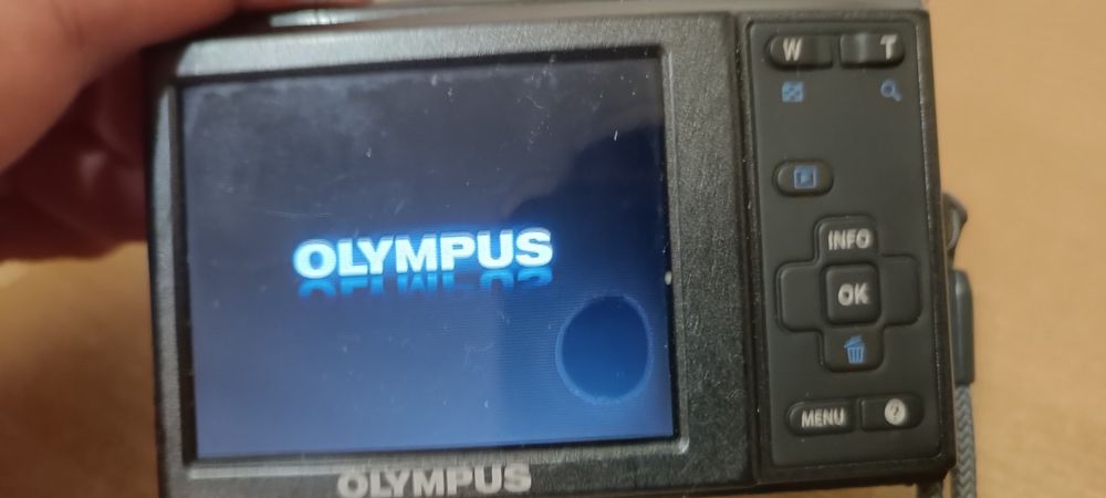 Продам фото аппарат Olympus fe 47