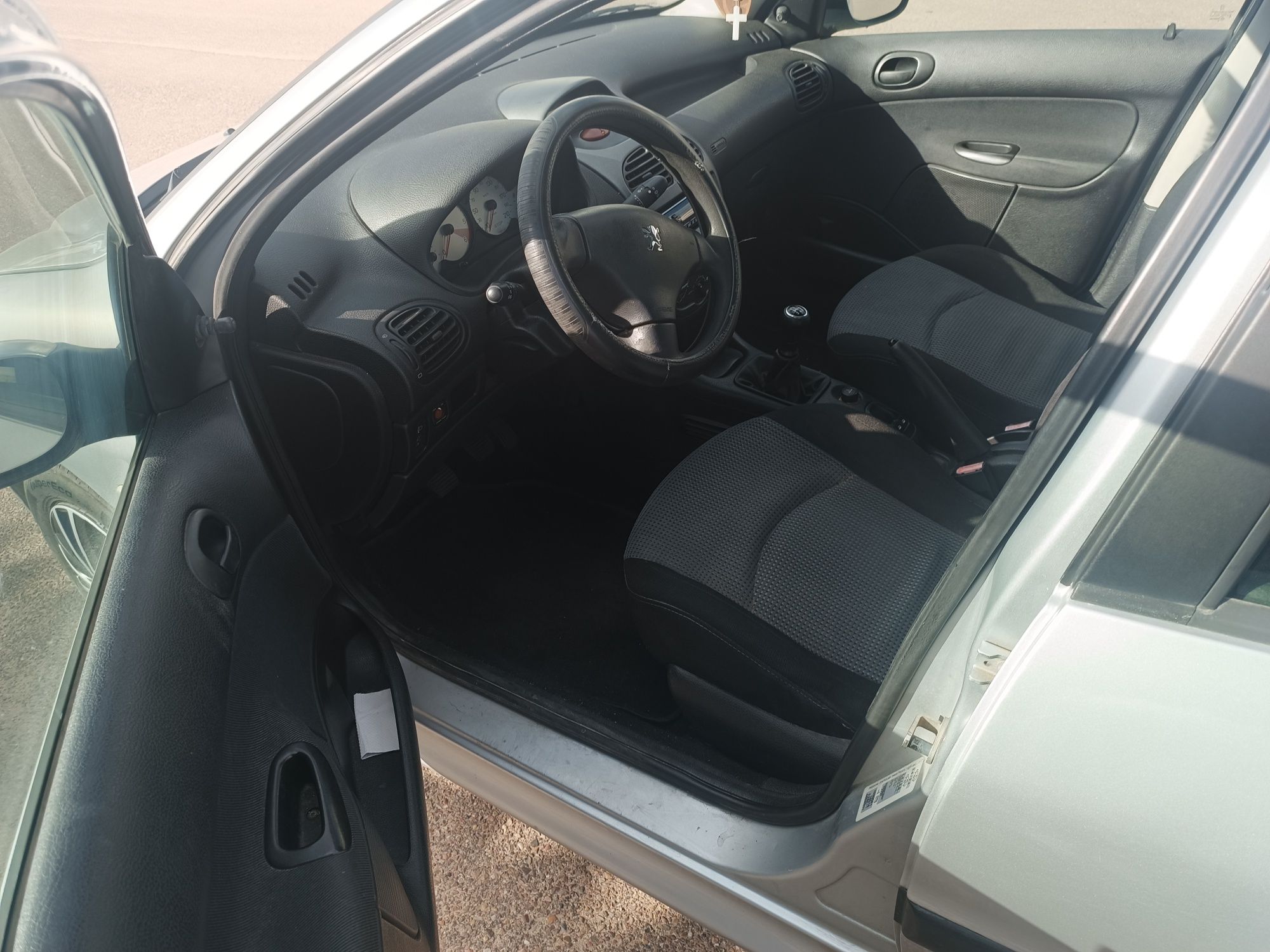 Peugeot 206 1.4 HDI - Com Avaria