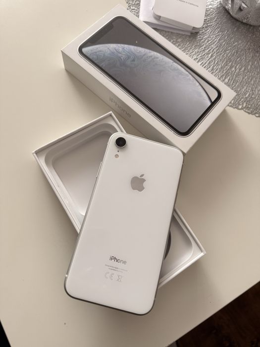 iPhone XR 64 GB stan idealny!