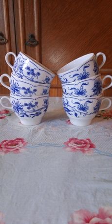 Чашки чайные  набор