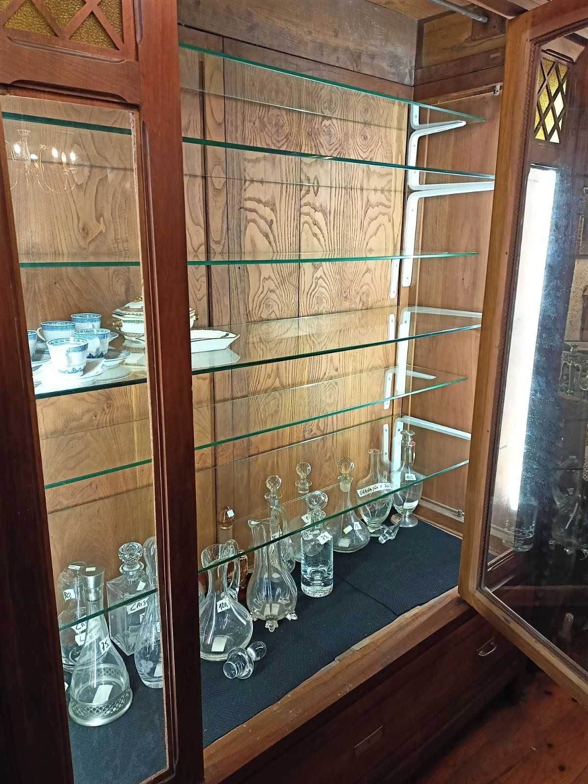 Armário Vitrine 5