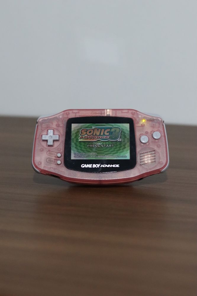 Gameboy Advance Fuchsia