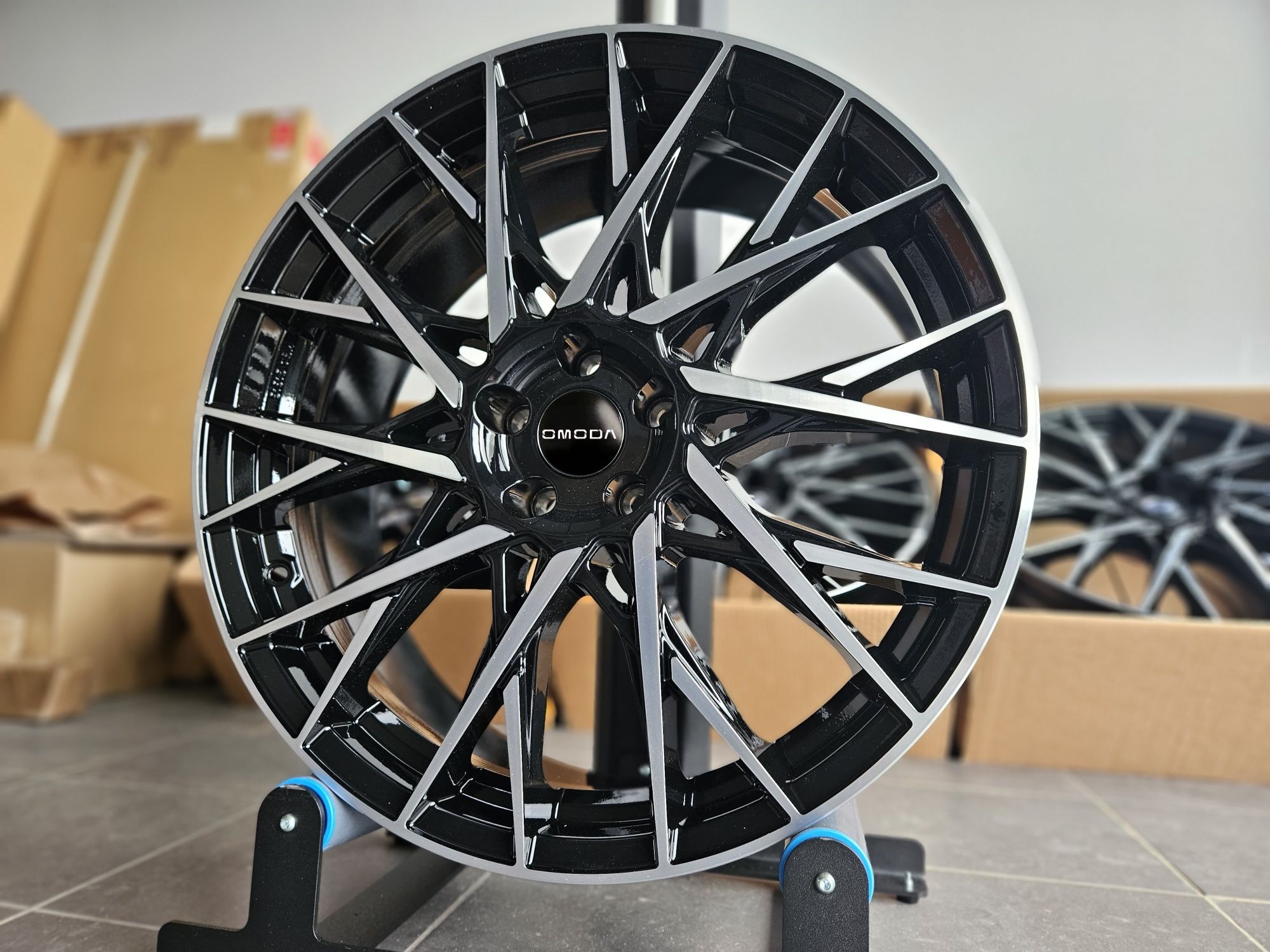 OMODA 9 20 " Nowe 5x108 Omoda9 Super Hybrid Felgi Czarne Alufelgi