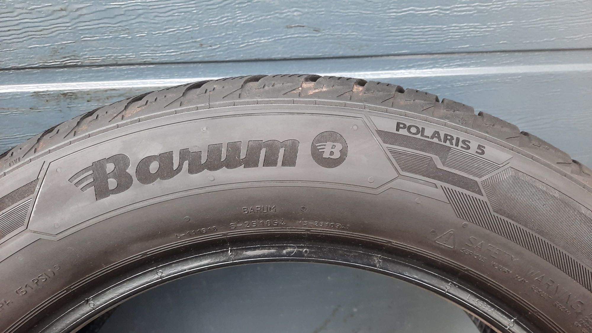 Barum 225/55 R17 Polaris 7.5 mm zimowe