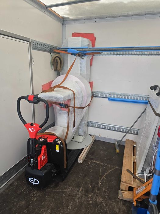 Przeprowadzki 24h/7,transport mebli,magazynowanie auta z windą tanio