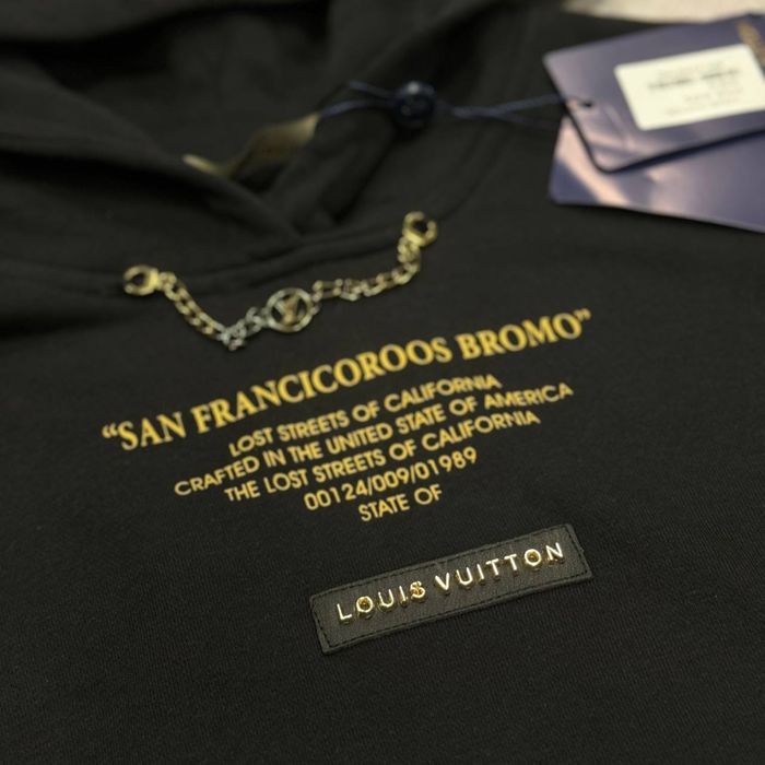 ЦЕНА ТАКОГО 3400грн! Женское худи Louis Vuitton черная кофта осень топ