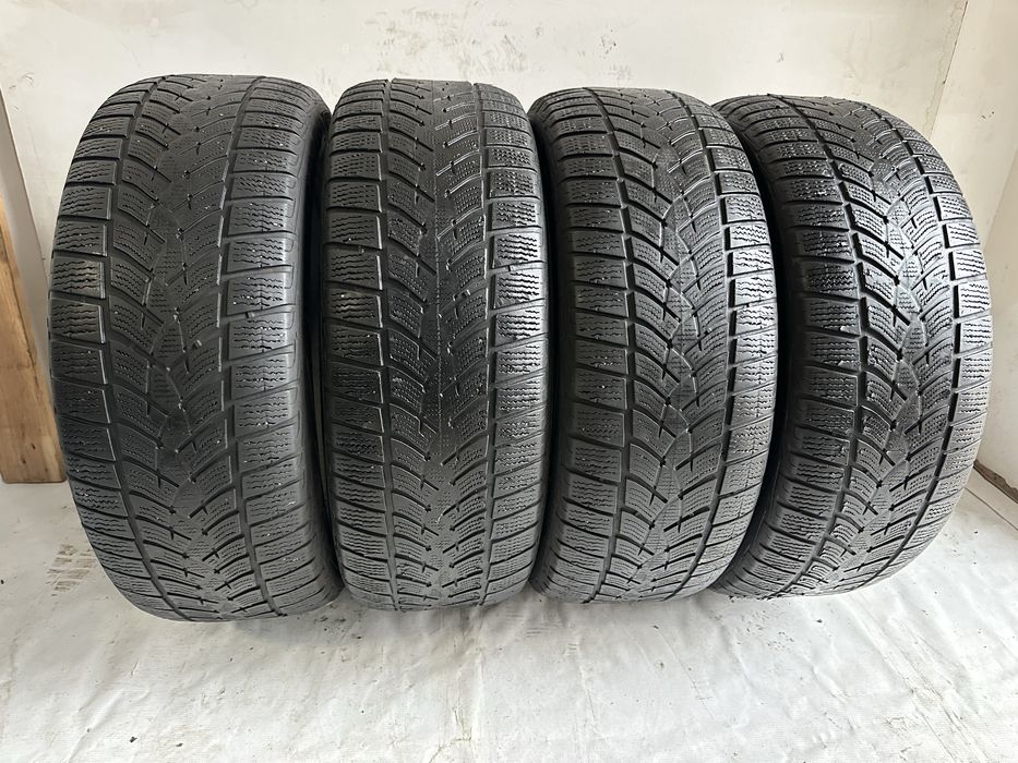 Good Year Ultra Grip Ice Perfomance 225 55r18 зимова