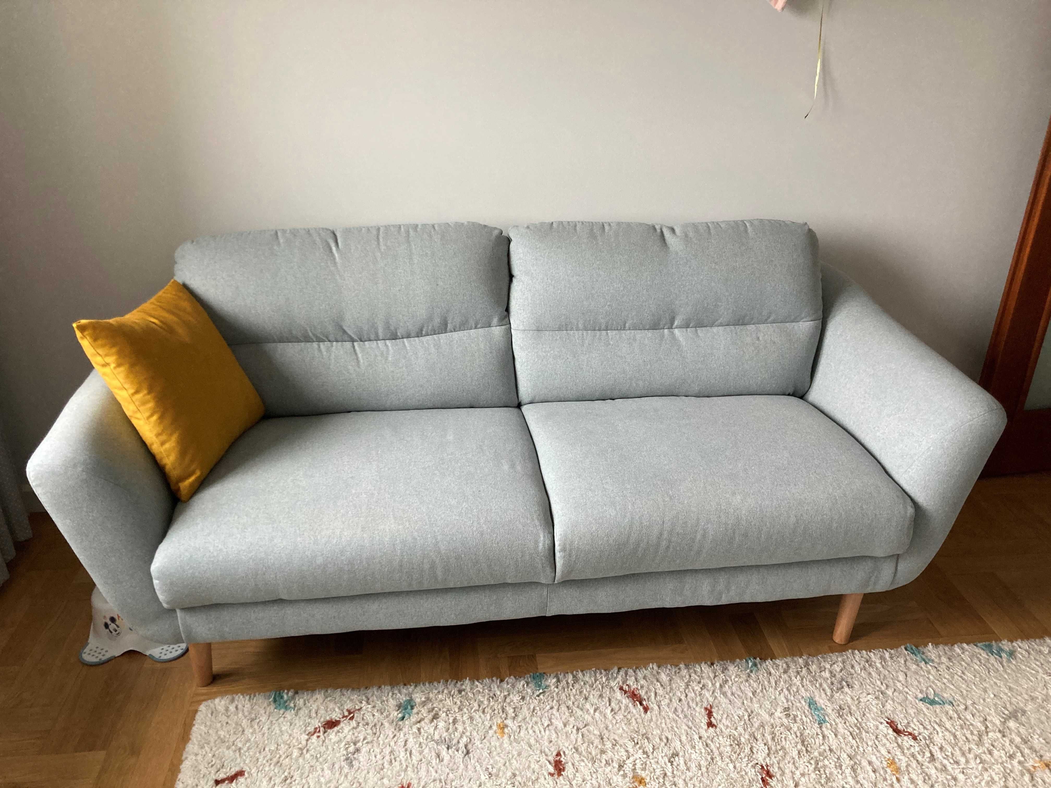 Sofa stan idealny