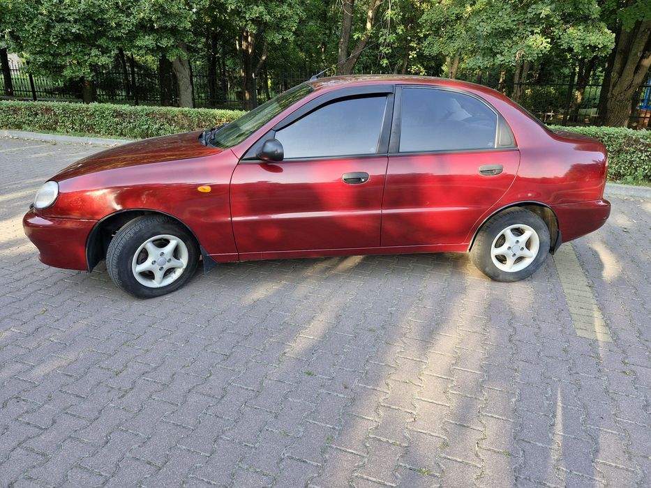 Продам lanos в гарному стані