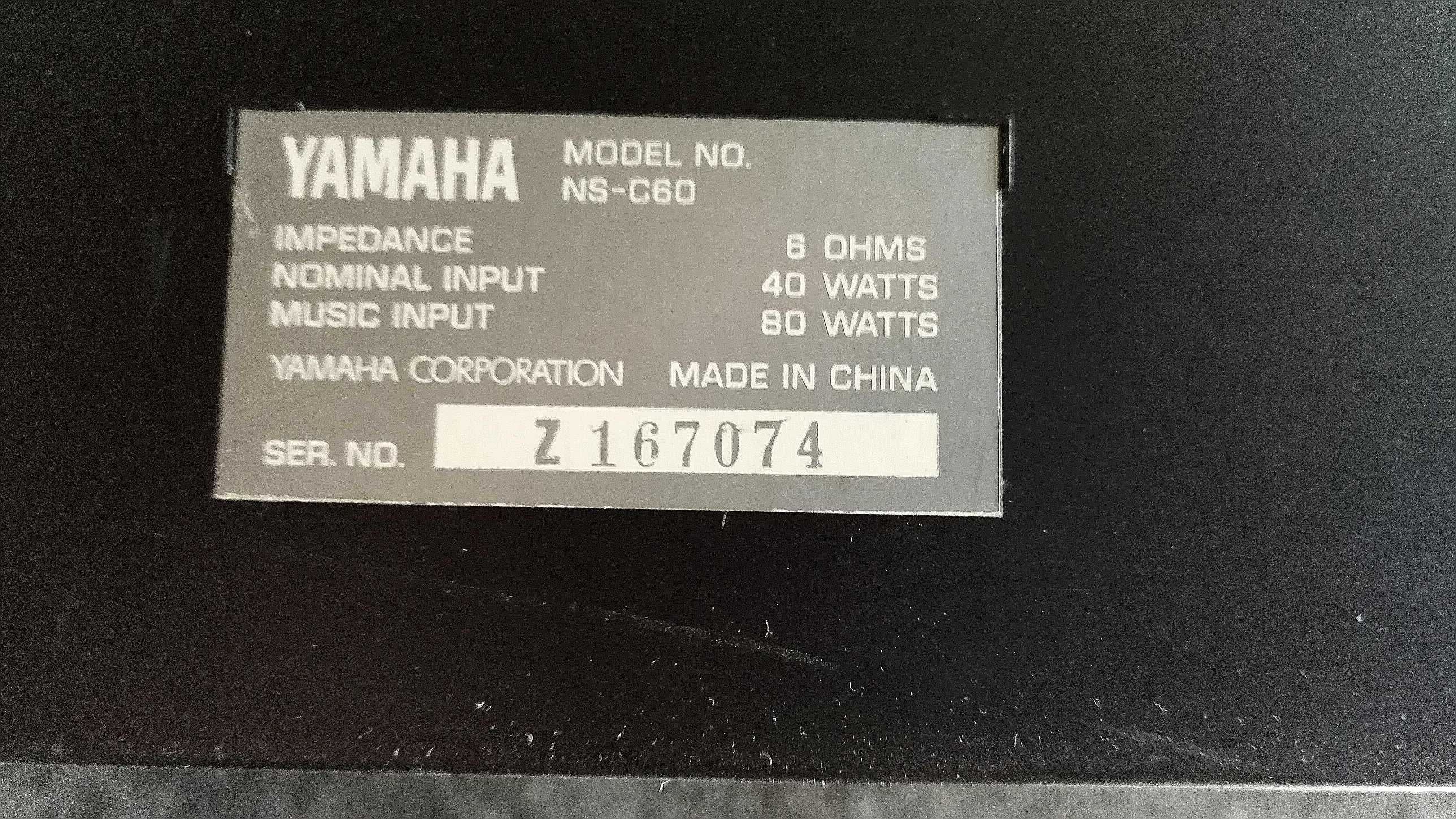 Coluna Som Yamaha NS-C60