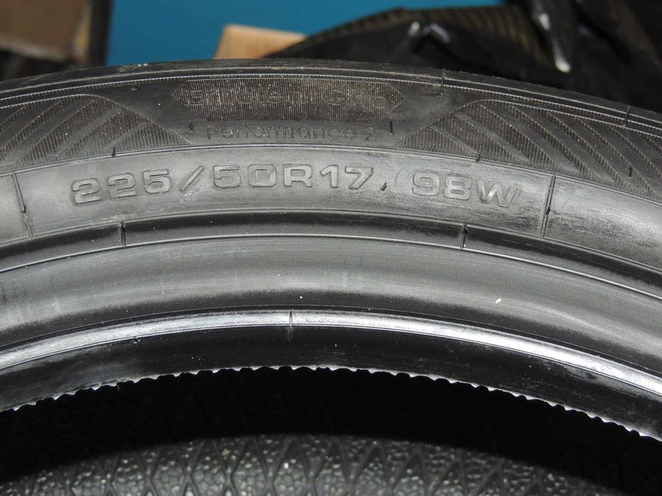 2 Opony Goodyear Efficientgrip Performance 2 .255/50R17 98W nowe