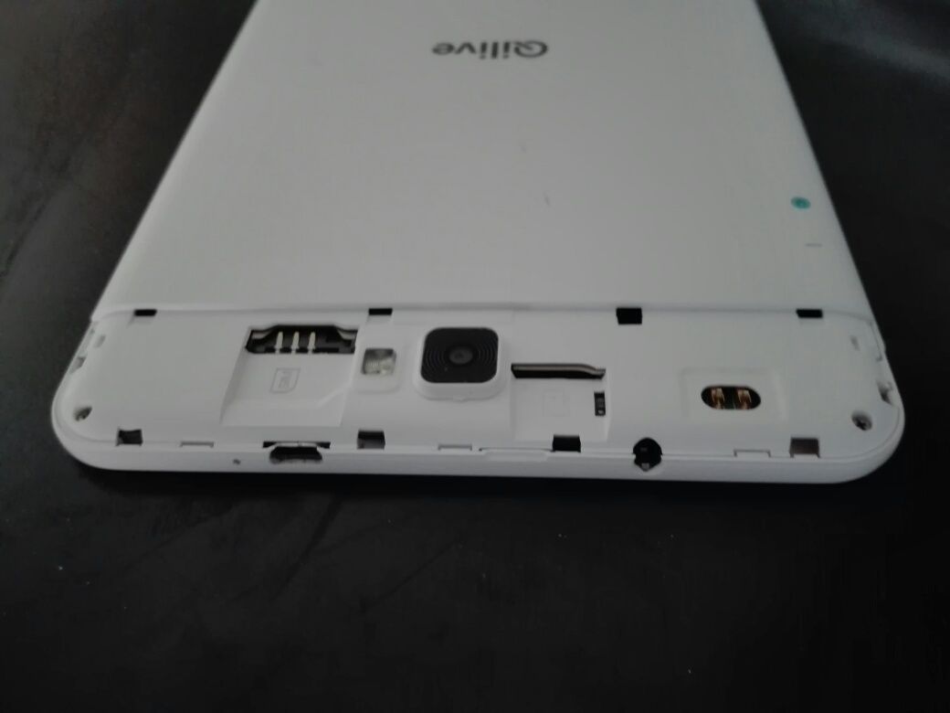 Tablet qilive branco para peças