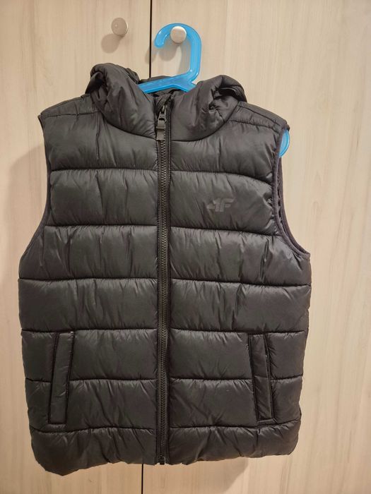 Kamizelka 4f, rozmiar 146 cm