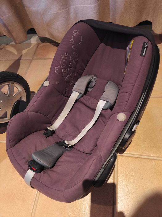 Puericultura carrinho 3 em 1