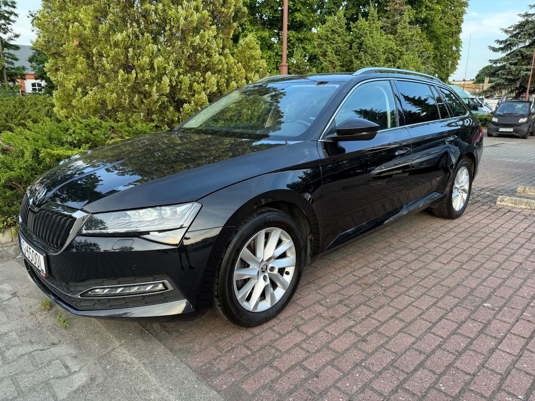 Skoda Superb Style Kombi 2.0 TDI DSG 200 KM salonowy stan idealny