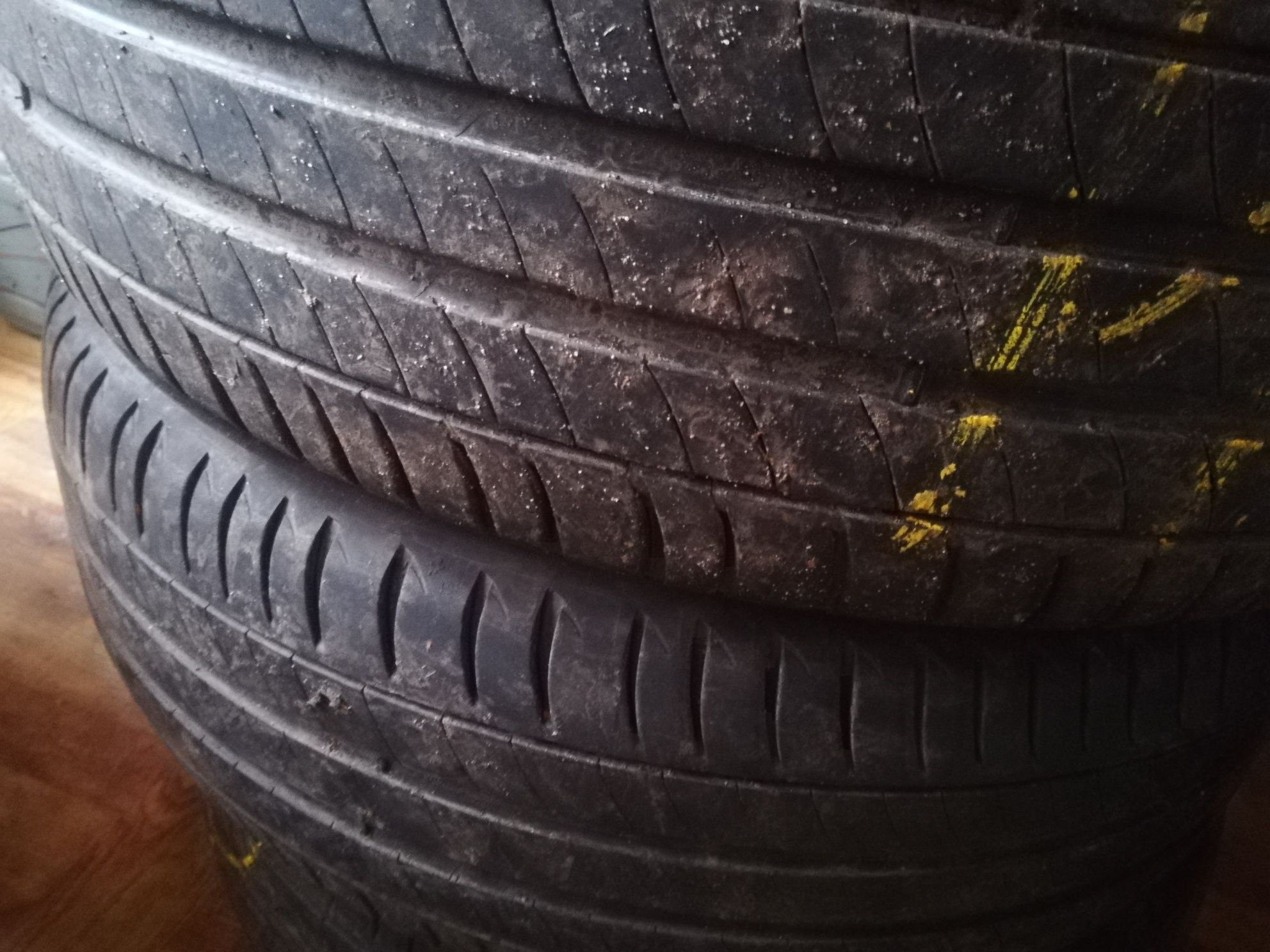 Sprzedam opony Michelin 215/60r17