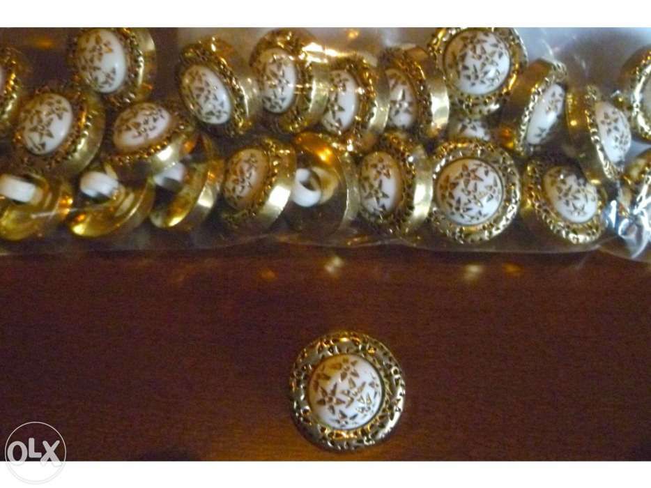 Botões "Vintage" ouro e prata