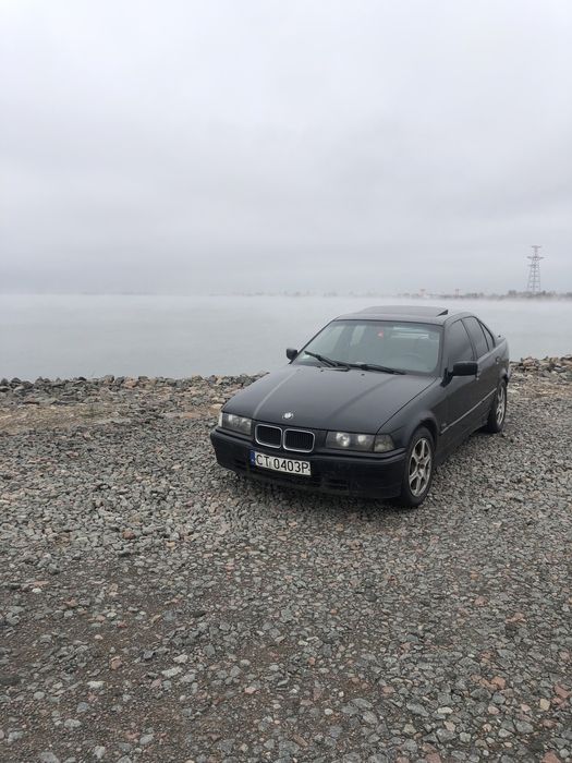 Продам БМВ є 36 в хорошому стані