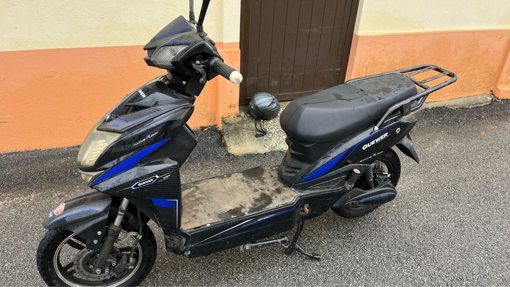 Scooter eletrica