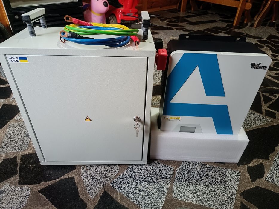 Комплект резервного живлення+ аккумулятор Дбж гібридний інвертор 24в