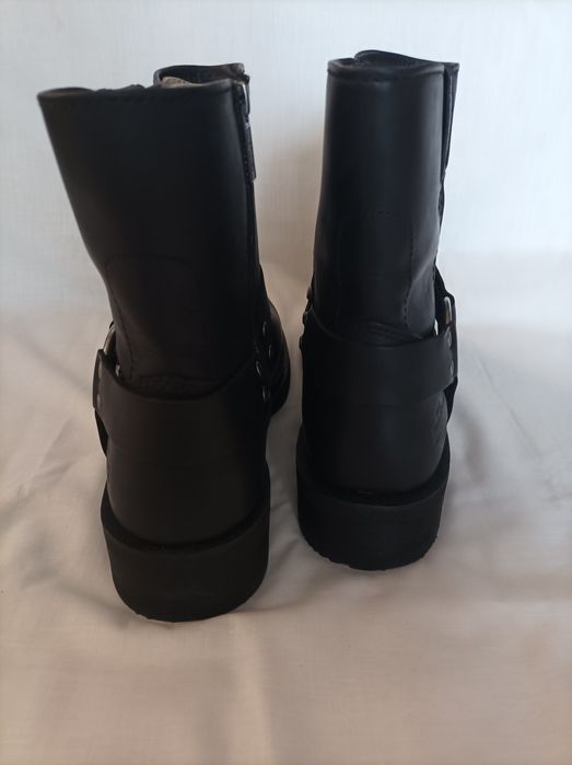 Nowe buty motocyklowe