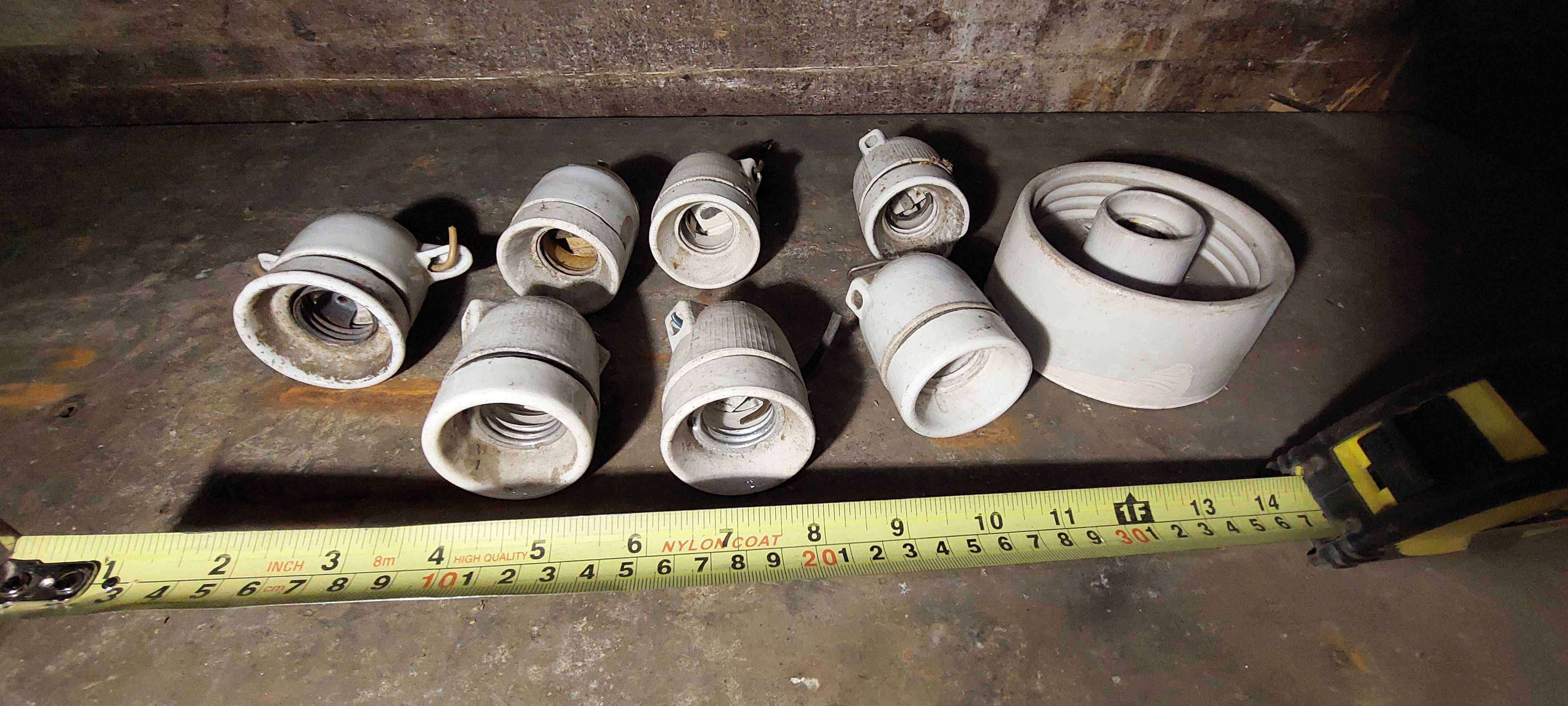 Oprawka ceramiczna E27 z zawieszką oprawa lampy