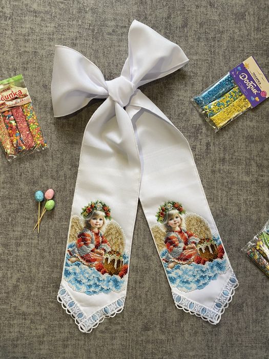 Пасхальний бант вишитий бісером