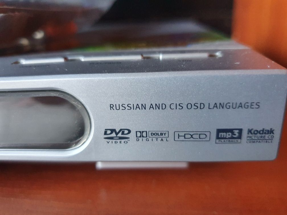 DVD плеер BBK DV 314 SI