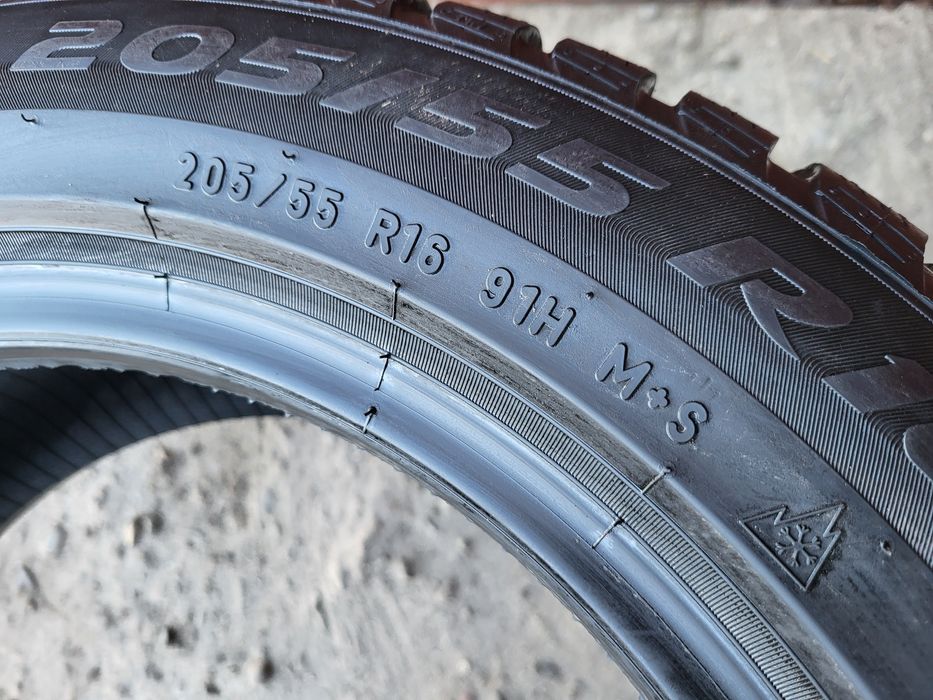 205/55/16 R16 Pirelli Sottozero 3 RunFlat 4шт ціна за 1шт шини
