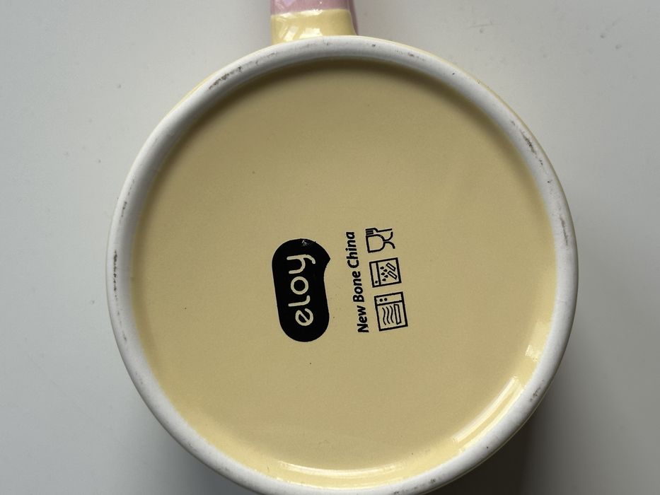 kolorowe kubki kubek