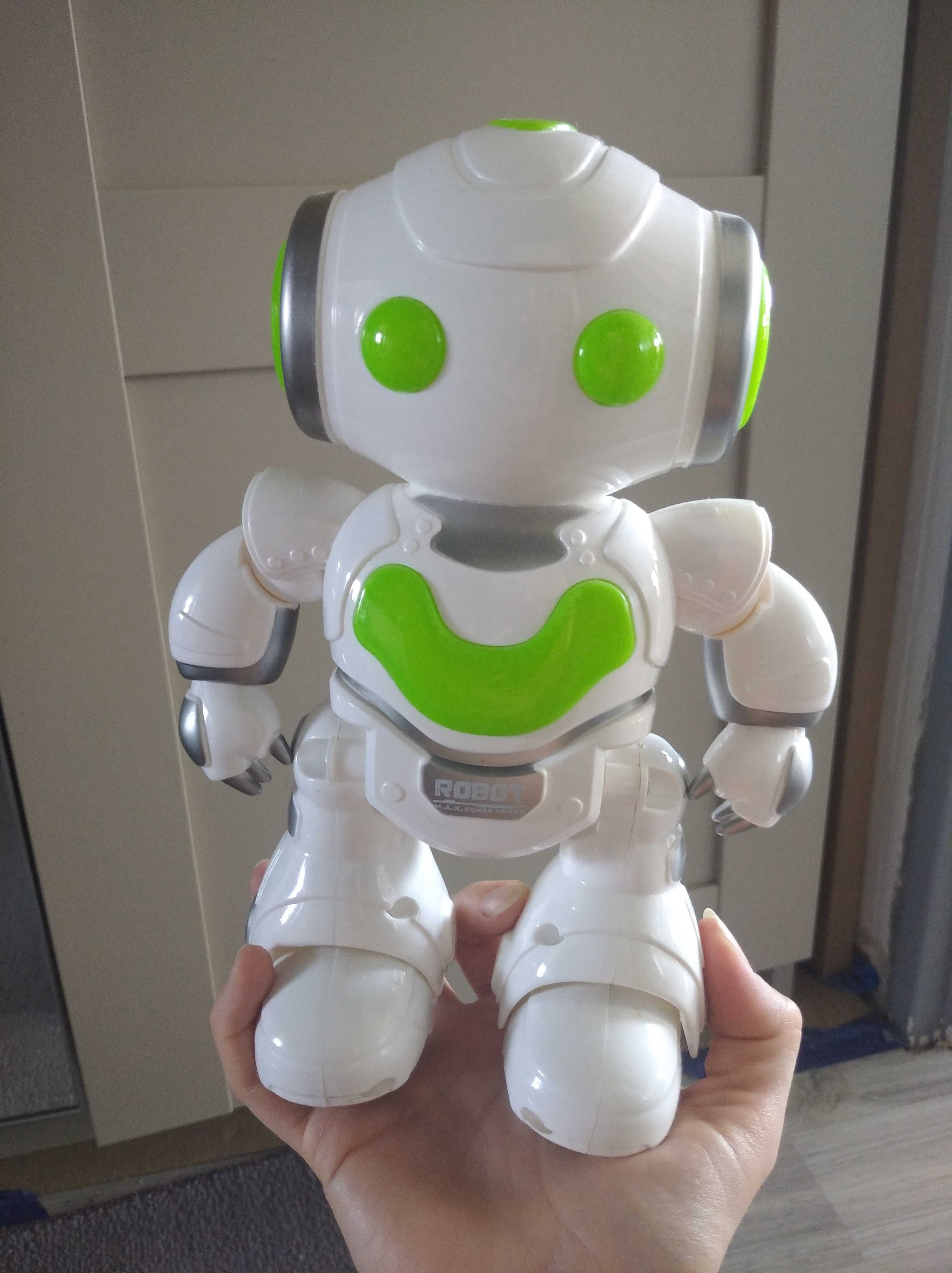 Robot 8 tańczący na pilota