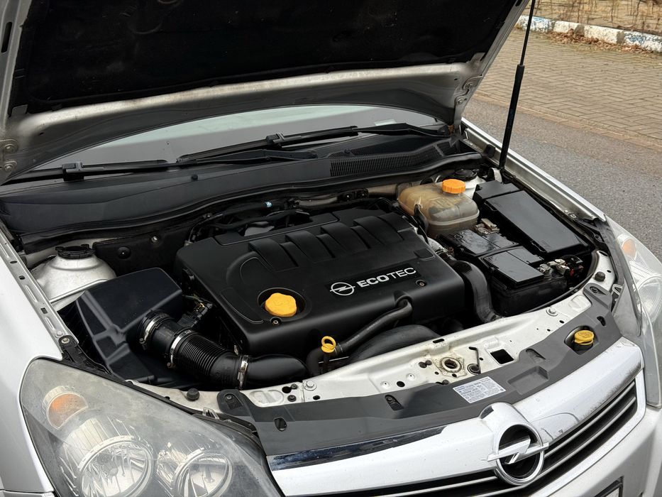 Продам Opel Astra H Дизель 1.9. 2010рік