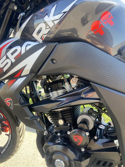 Продам Spark (спарк) р33 щось з мотором