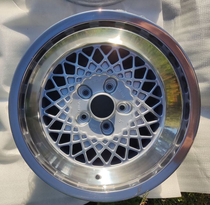 Alufelgi Rial Mesh 5x112 8x16" Mercedes (w123 w124 w107 w129 w126)