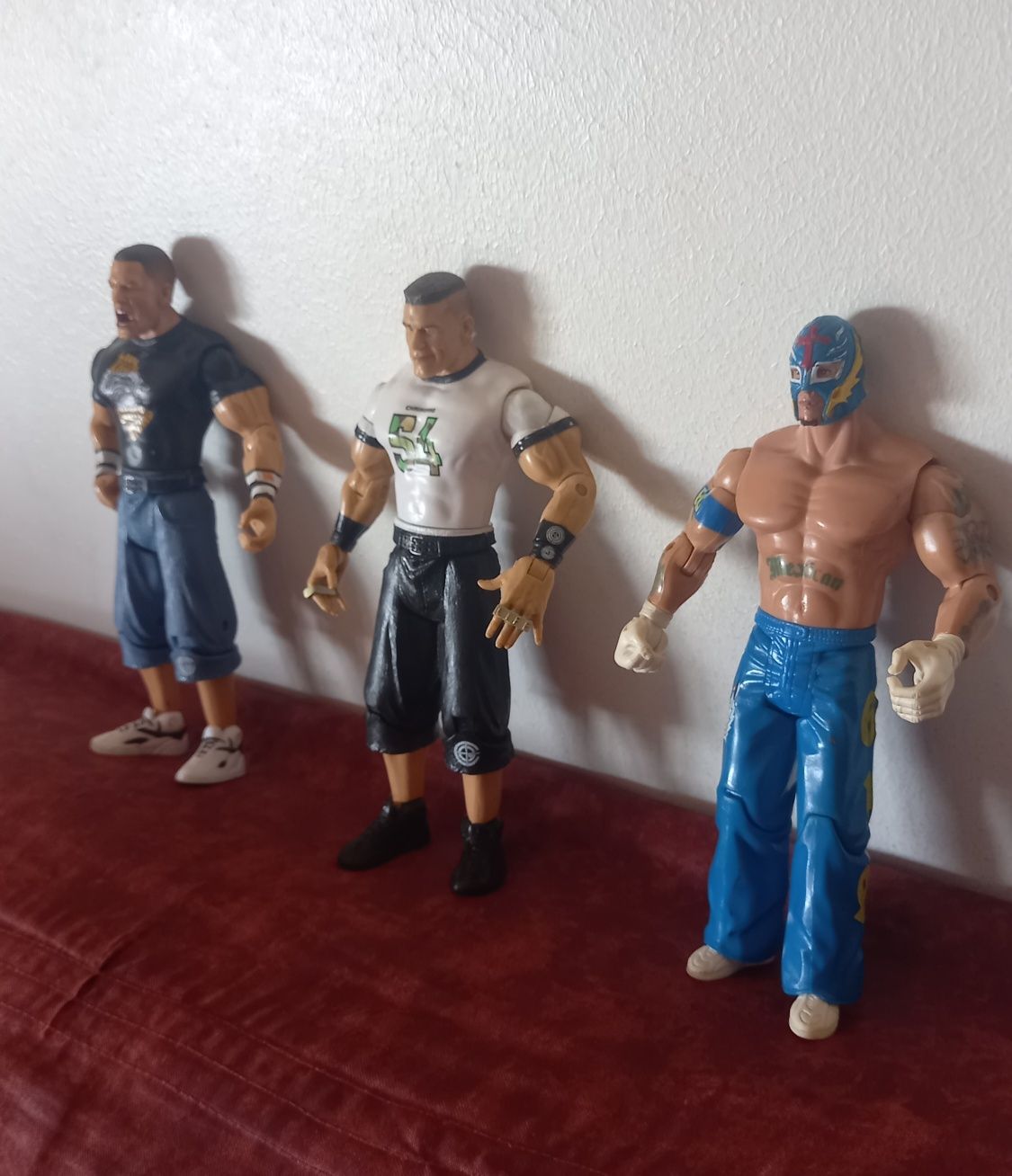 Conjunto 3 bonecos WWE (usados)
