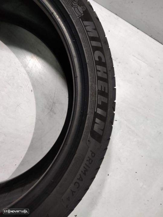 2 pneus semi novos 225-40r18 michelin - oferta dos portes 120 EUROS