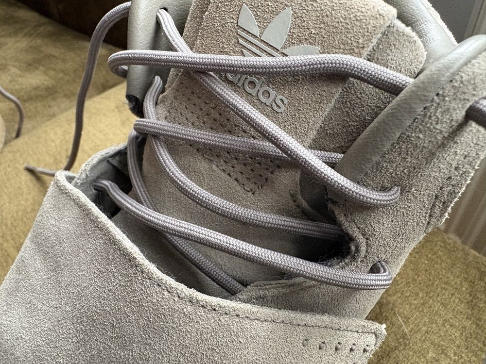 Кросівки adidas tubular 42 розмір
